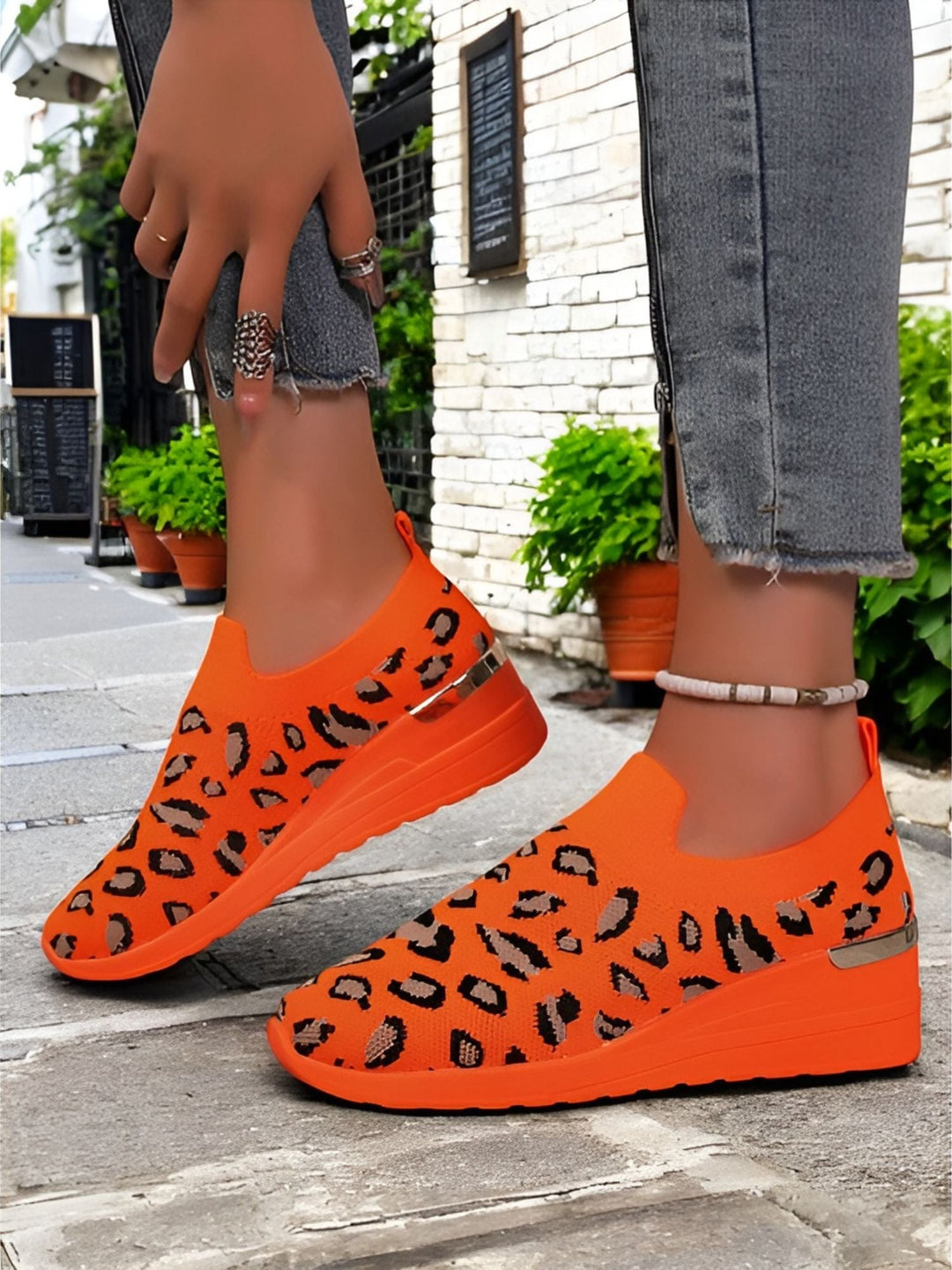 Esilda - Stylish Casual Sneakers