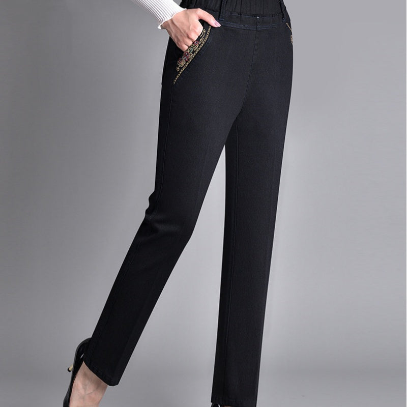 Scarlet | Women's Jeans with Side Pockets and Elastic Waist