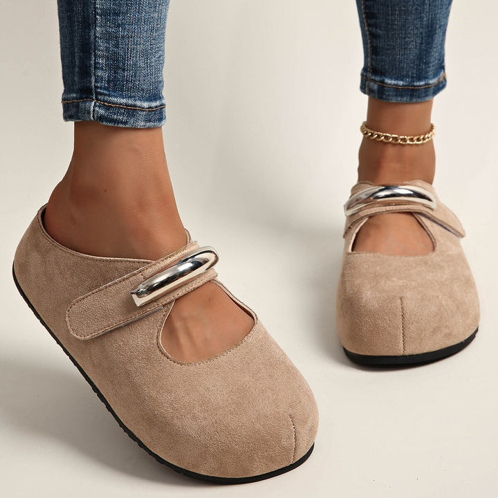 Ylvina | Comfortable Buckle Shoes