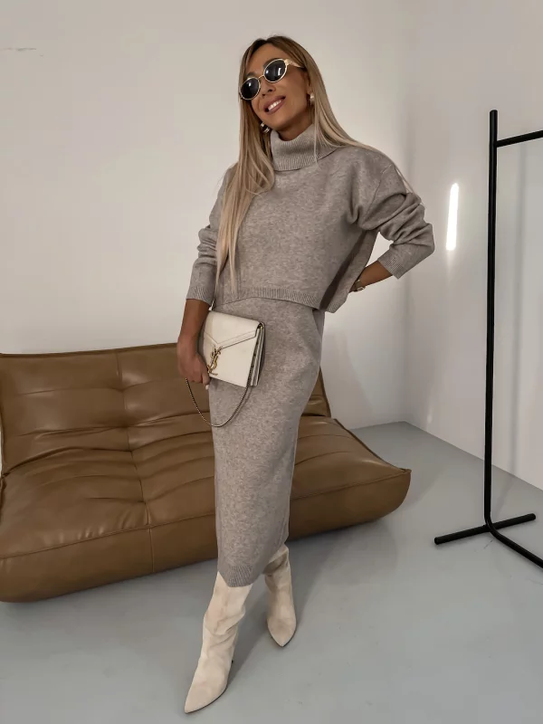 Nicole - Elegant Knit Set