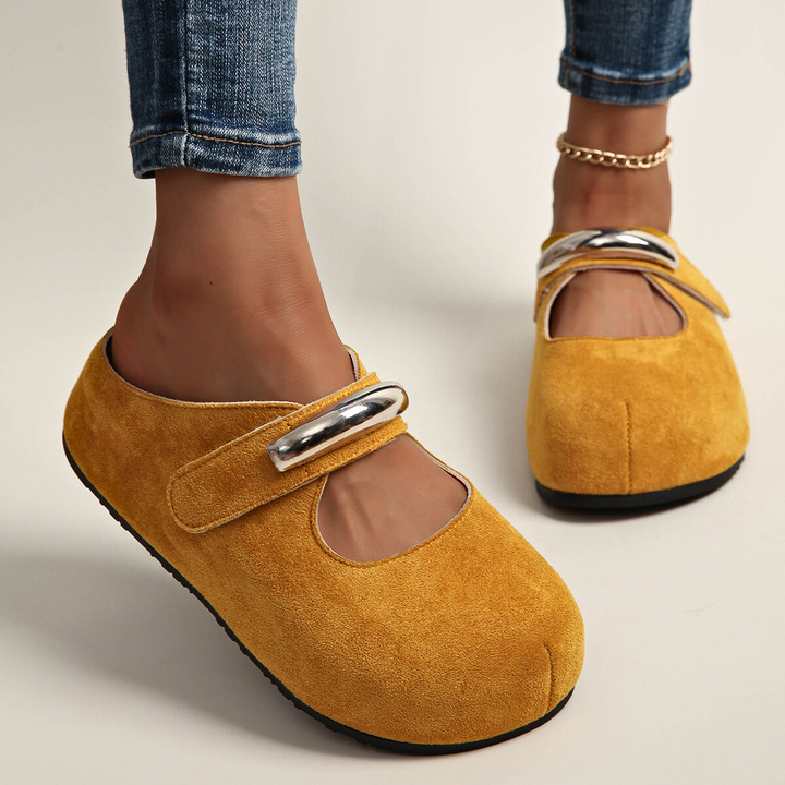 Ylvina | Comfortable Buckle Shoes