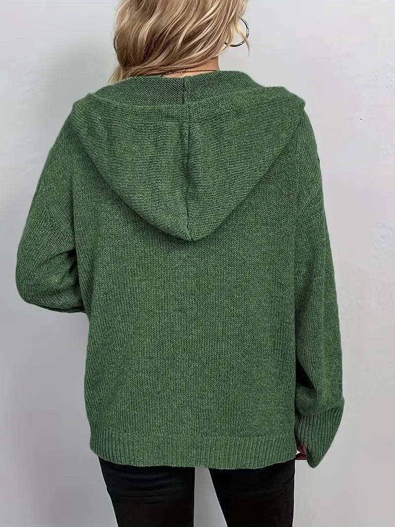Suthida – Elegant Sweater with Long Sleeves, Hood, and Buttons