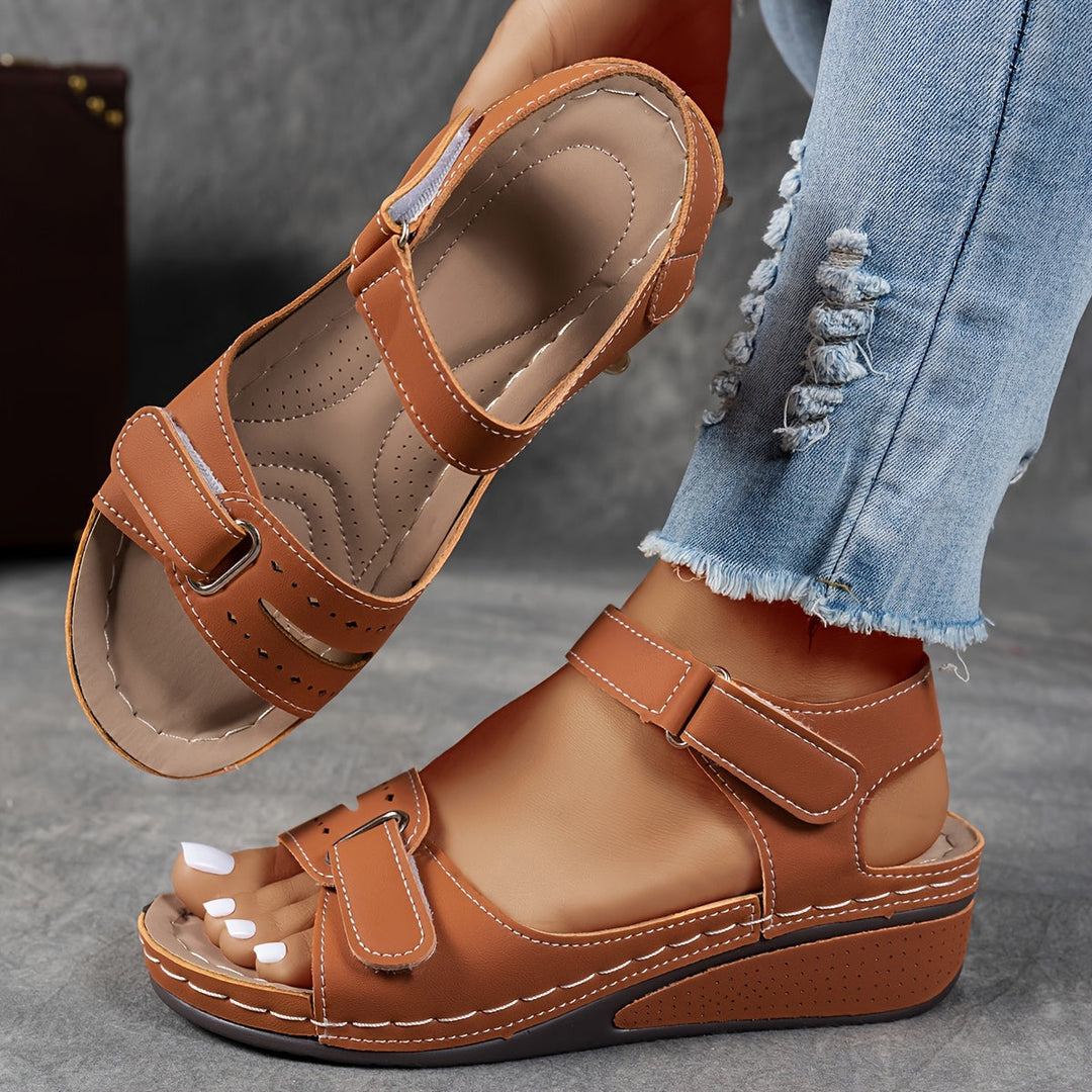 Célima - Trendy Orthopedic Sandal