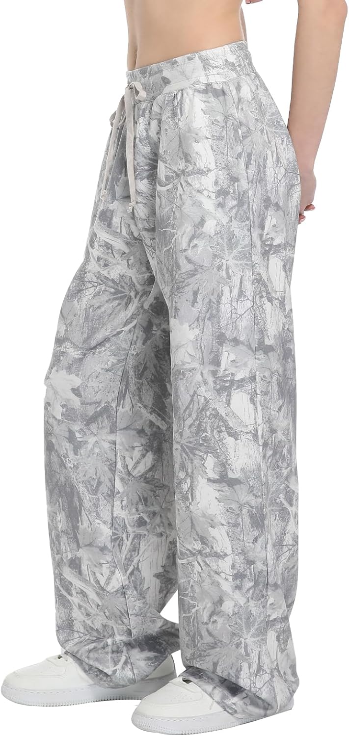 WildEase™ Printed Lounge Pants