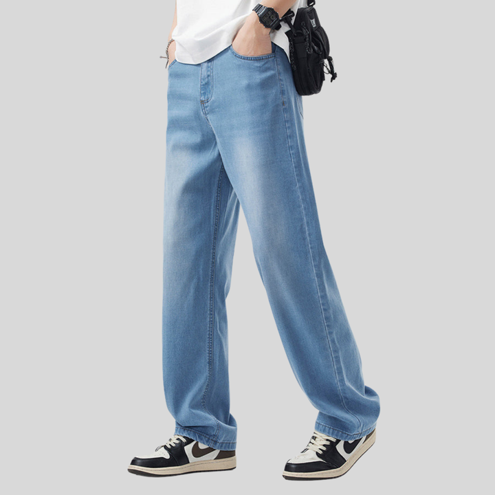 James | NeoEase Relax Jeans