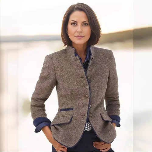 Mirjam – Elegant Long Sleeved Jacket