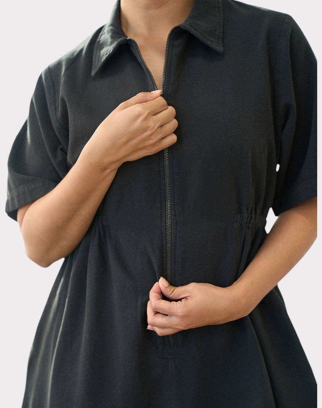 Noir Sping Zip Dress