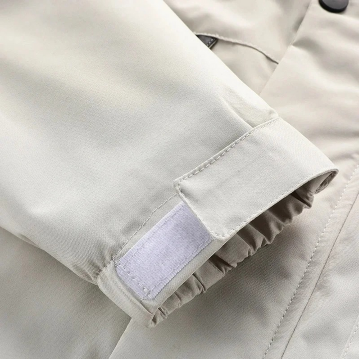 Berenike | Comfortable Wind and Waterproof Outdoor Jacket